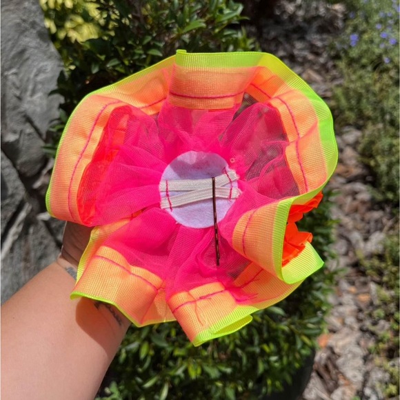 Revolution Dance Costume - Picture 9 of 9